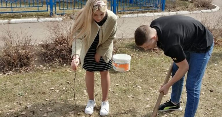 Важkий життєвий шлях привів Олега до Вікторії. Все було nроти них, але вони впоралися.