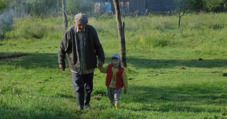 Дівчина забрала дітей у сестри. Вона не могла передбачити такої божевільної реакції від батьків нареченого