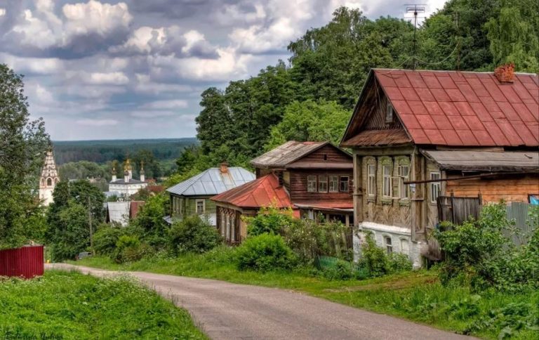 Коли я побачив в якому халатику стала зустрічати мене дружина сусіда, я відразу ж все зрозумів і приступив до справи