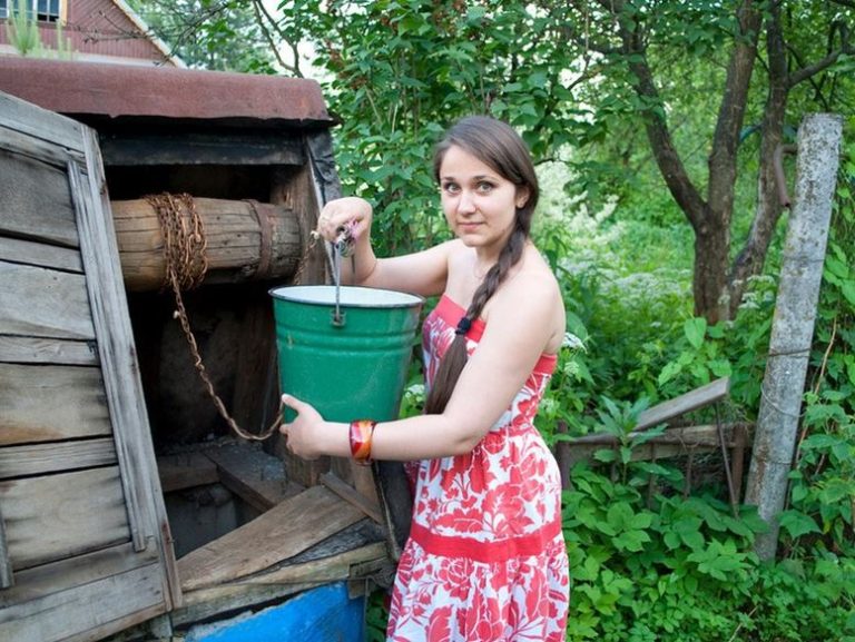 Я баrатий хлопець, і відразу через кілька днів після весілля з сільською дівчиною я прийшов додому і виявив, що її немає. Я ошелешив, коли побачив, що вона забрала з собою з мого будинку.