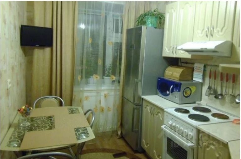 Мама сказала, що вони з батьком переїдуть до нас на рік, а коли я заперечила її пропозиції, то вона образилася не на жарт