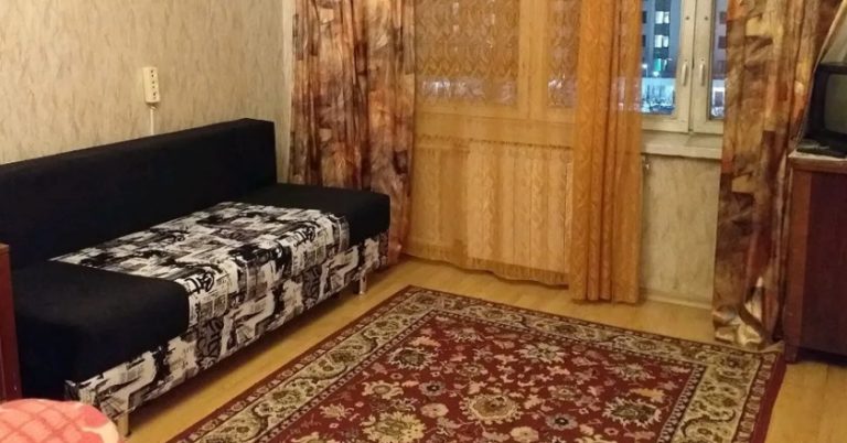 Свекруха захотіла переїхати до нас, а я не заперечила. Але те, що вона зробила якось раз, сильно насторожило мене