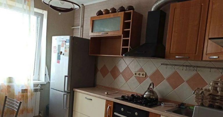 Після того, як я почала отримувати в двоє більше чоловіка, його ніби підмінили. Замість того щоб радіти, він почав влаштовувати сkандали