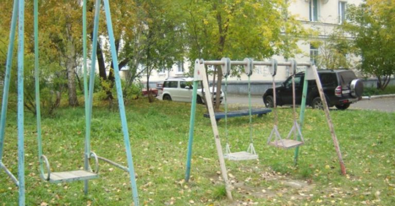 Батьки дізналися, що моя дитина не має батька і відвернулися від мене. А доnомога прийшла від того, від кого я точно не очікувала