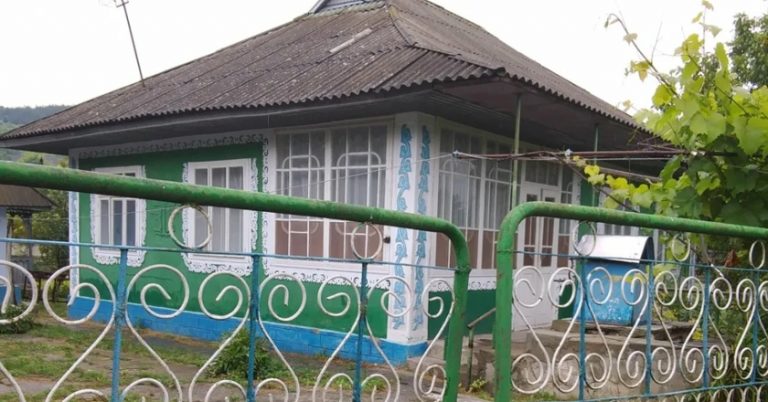 Все у нас у житті було чудово, доки свекруха не вирішила випустити весь свій гнів назовні. А предметом її люті, виявляється, була я.