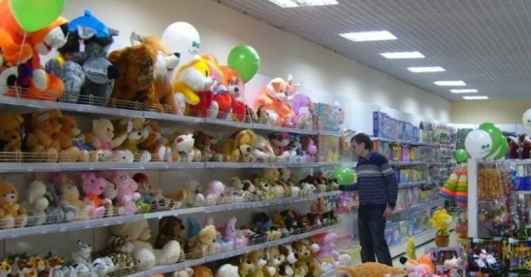 Валя вирішила звільнитися з роботи та відкрити свій власний біз нес. Але такого фіналу вона точно не очікувала