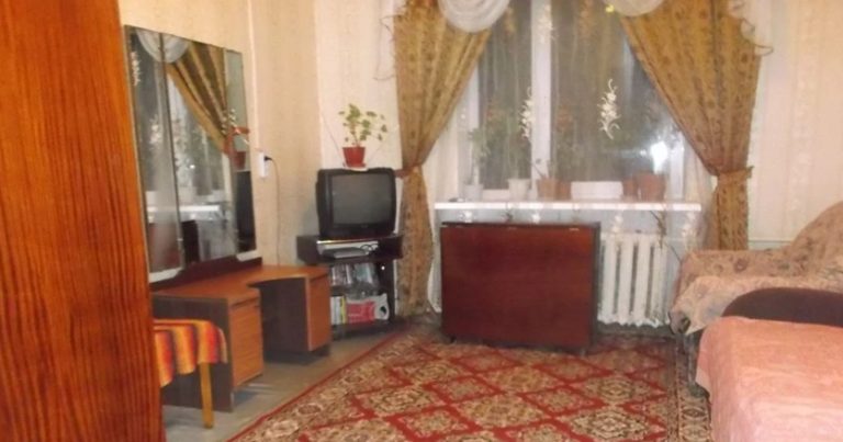 У Олі зі свекрухою стосунки були дуже складними. Якоїсь миті вона не витримала і пішла на відчайдушний крок.