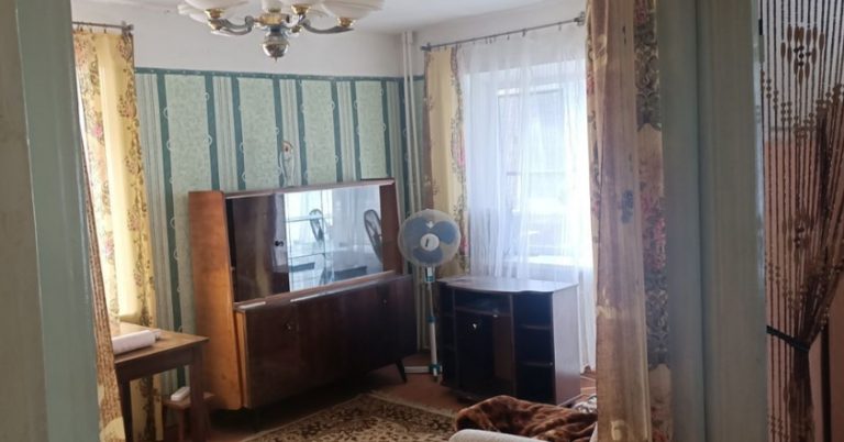 Син із невісткою несподівано розірвали з нами всі можливі зв’язки. І лише днями донька розповіла мені, що було причиною такого повороту.