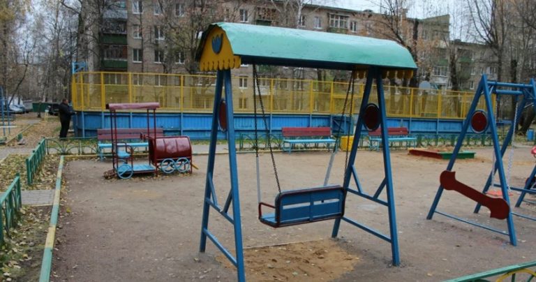 Коли Опіка забрала дітей у Даші, то полі зробили пропозицію взяти опіку на себе. Дівчина погодилася, навіть не знаючи про головне