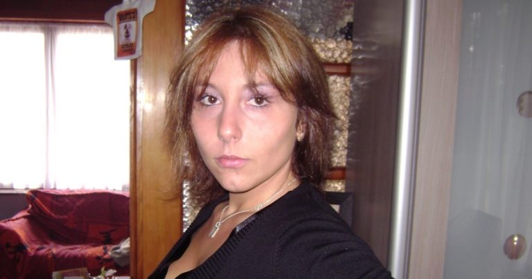 Юлю дратувало те, що за чоловіком треба було доглядати як за дитиною. Але слова свекрухи стали для неї останньою краплею