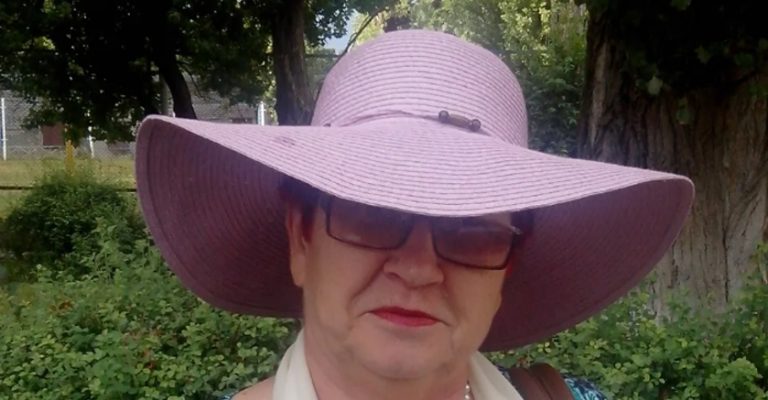 Сваха живе так, що їй позаздрить кожен. Я думала, що хоч після народження внучки вона схаменеться, але мабуть – сильно помилялася
