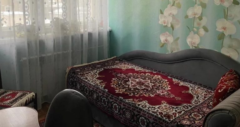 Коли Жанна загадала бажання мати такого ж чоловіка, як Галя, вона не подумала, що бажання здійсниться повністю. А даремно.