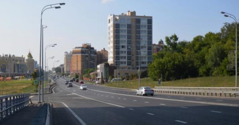Ми не знайшли потрібну роботу на батьківщині, і перебралися в іншу країну. І тут понеслося, рідня почала засуджувати нас як тільки могла