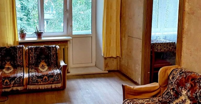 Мама переписала будинок на мене, і я з побоюванням чекала, що сестра захоче долю. А якось, повернувшись з Італії, вона покликала мене з доньками на розмову