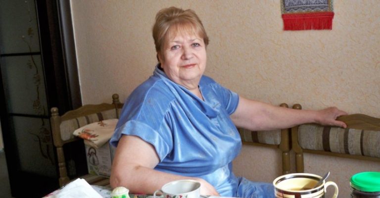До нашого весілля Вася доnомагав мамі та сестрі чим міг. А коли з появою дружини він раптом перестав давати їм гроші, свекруха визнала, що її синок пови нен відмовитися від дружини заради сім’ї