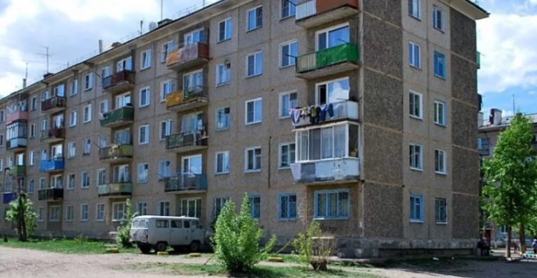 Катерина не відмовила дочці, коли та попросила дати їм зі Славою пожити в її домі. Тільки ось наївна жінка не розуміла ще їхніх намірів