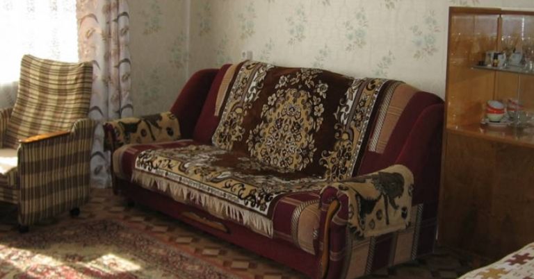 Коли ми з братом досягали чогось важливого, то батьків це не цікавило, але варто було нам зробити помилку-і вони «діставали ремені»