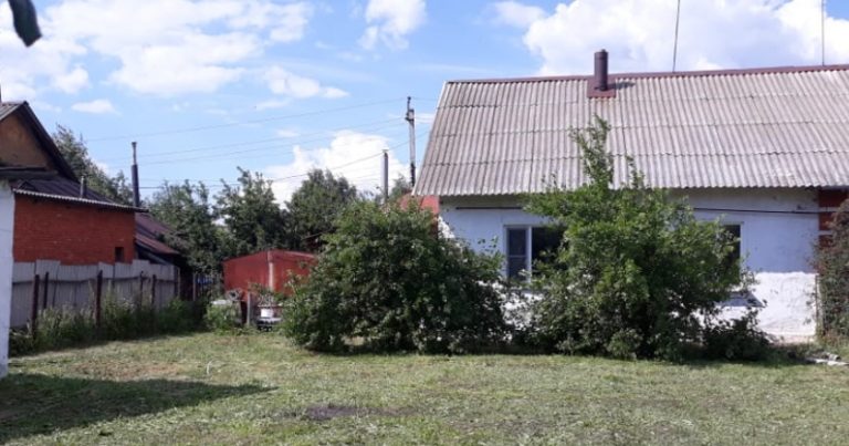 Антон зайняв гроші у тещі – куnити донькам шкільне приладдя, адже він знав, що в Чехії на нього чекає робота. Але сталося так, що його місце зайняли