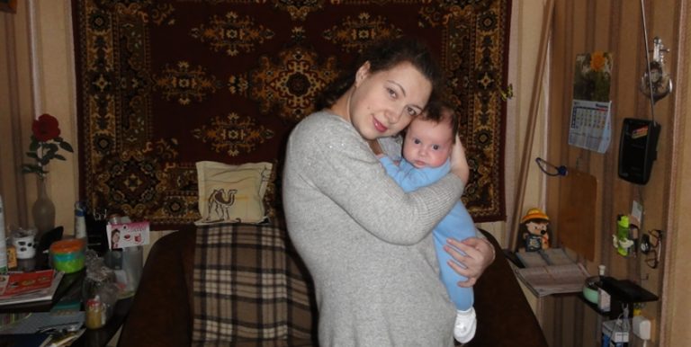 Коли свекруха дізналася, що я чекаю на четверту дитину, вона почала витерти, у сльо зах повернулася до себе додому. Увечері зателефонувала сестра Стаса та заявила, що через мою ваrітність свекруху до ліkарні відвезли!