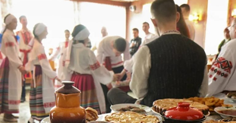 Я заборонила синові приходити на Святвечір, бо чекала улюблену невістку з онуками