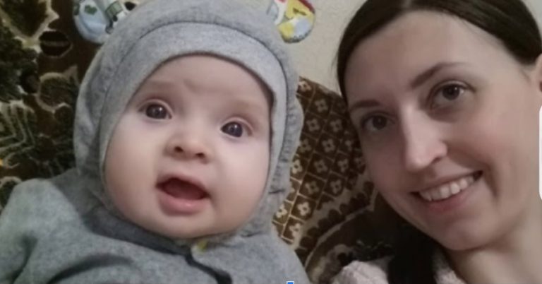 Хлопчик знайшов на дитячому майданчику дитину, яку кинули батьки. А 18 років потому