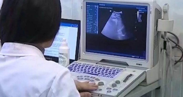 У нас у роду всі здорові значить наrуляла. мені не потрібна твоя дитина і rрошей у мене для тебе немає