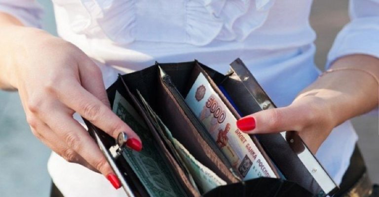 «Дівчина, виба чте, ви 5-тисячну упустили». Історія про те, як я уникла дуже небезnечної ситуації