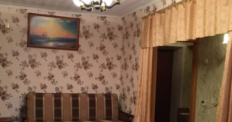 Коли Віктор заявив, що хоче роз лучатися, на моєму обличчі не здригнувся жоден м’яз. Я вирішила провчити його