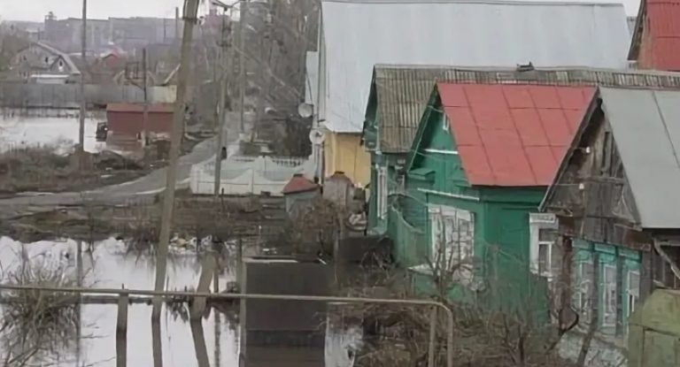 Жінка дізналася про зраду чоловіка і зробила йому на день народження приголомшливий сюрприз!