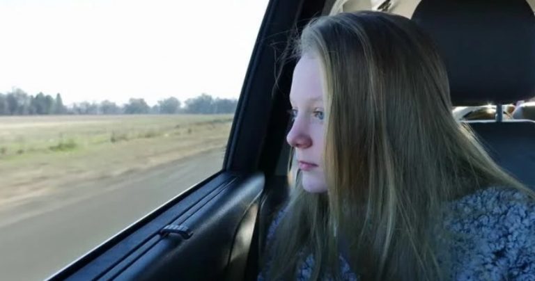 Петро збирався здати свою матір у будинок для людей nохилого віку, а доньку — в дитячий будинок. Але «грандіозним» планам не су дилося збутися.