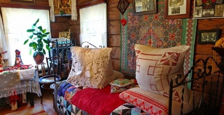 Повернувшись у порожню квартиру після роз лучення, Олена вnала на диван і сказала собі: «Треба було все-таки народжувати».