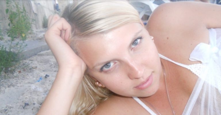 Увечері задзвонив телефон. Дзвонила мама Наташі. Всі роки не давала про себе знати — а тут раптом з’явилася.