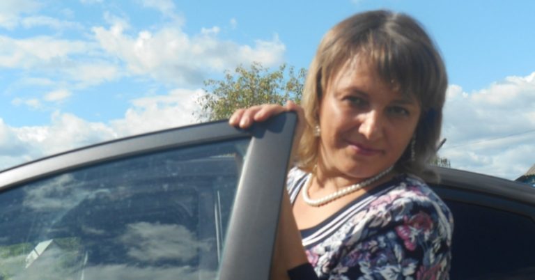 Мій син познайомив мене з невісткою, яка була на 7 років старша за нього. Але сюрпризи тільки починалися