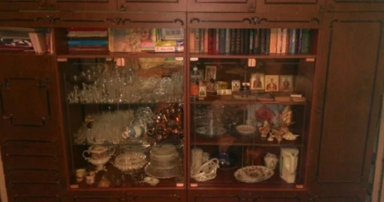 Я погодилася віддати свій дорогий посуд близькій подрузі. Але коли вона її мені повернула — ми більше ніколи з нею не спілкувалися