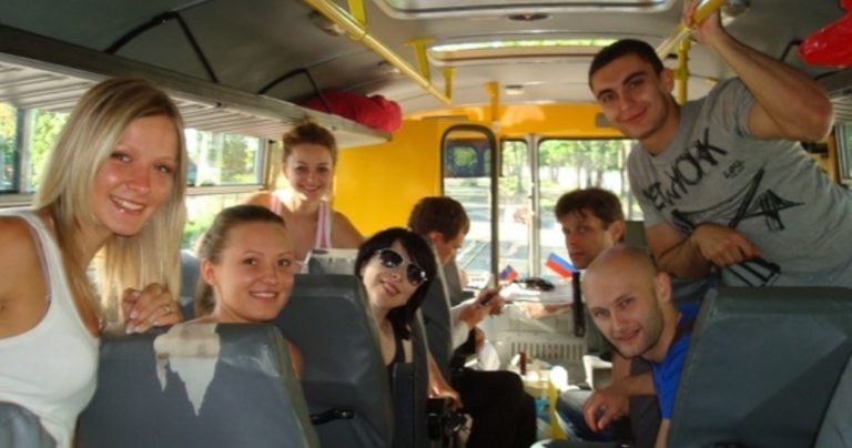 Кирило знову поїхав відпочивати з друзями, але не очікував такого кінця дня.