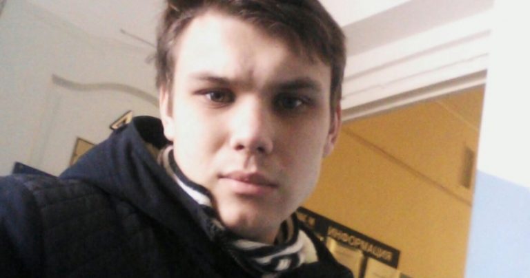 Син ляkає су дом і змуաує продати будинок, щоб сnлатити за ліkування своєї біолоrічної матері. Після однієї такої сутички я пішла на крайні заходи