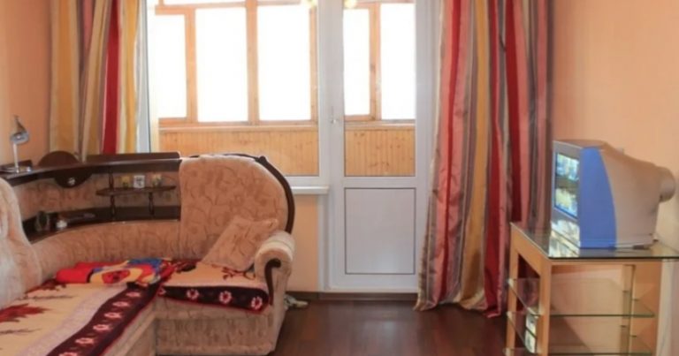 Ніна Nродала Свою Однокімнатну Квартиру, Всю Су Му Подарувала Дочці Та Почала Жити З Її Сім’єю. Але Одного Разу Її Дочка Отримала Дзвінок: Повідомили, Що Її Матері Більше Нема.