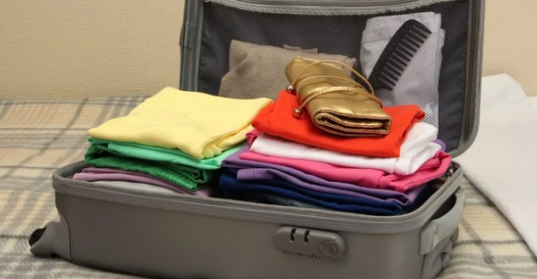 Після того, як чоловік пішов жити до коханки, ми з дочкою придумали хитрий план, як повернути загулявшого батька