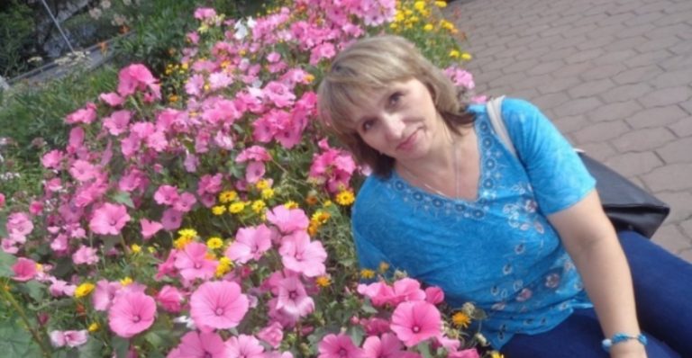 Жінка прокинулася посеред ночі через кошмар, і те, що стало відомо після дзвінка до батьків, було геть жахливим