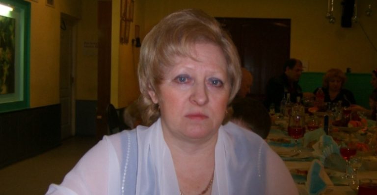 Останнім Часом Я Помітила, Що Онука Спеціально Називає Мене «Мамою». Тільки Тоді Я Зрозуміла, Чому Вона Мене Так Називає.