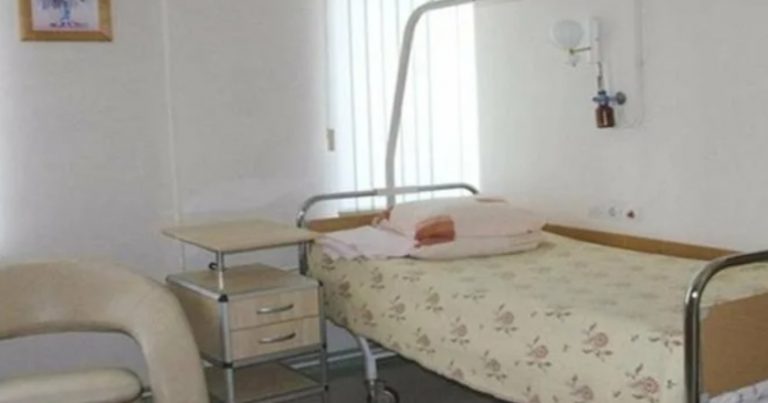 Син Перервав Своє Весілля І Підскочив До Мами До Лі Карні. Але Те, Що Він Там Виnадково Почув, Збило Його З Пантелику.