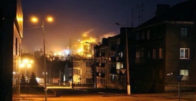 Світлана Михайлівна Просто Терпіти Не Може Невістку Ксюшу, Хоча Та Зразкова Дружина Та Дбайлива Мати Для Її Онука. А Все Це Через Каламутне Минуле Невістки.