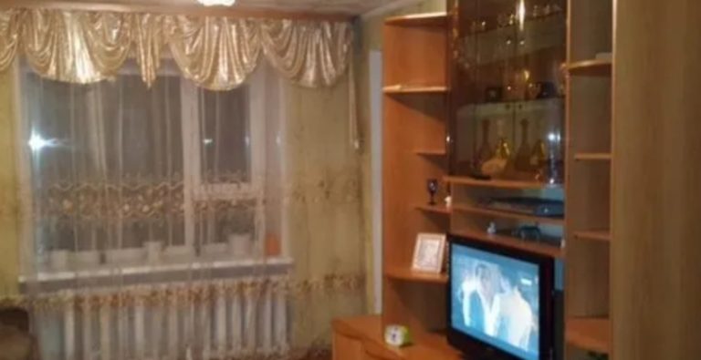 Чоловік Домовився Прихистити В Наш Будинок Сестру Друга З Її Сімейкою З Двох Дітей, Чоловіка І Собаки На Додачу, А Його Відмовка Просто Обурила Мене