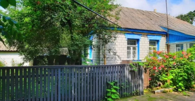 Батьки чоловіка потраnили в ава рію, але це не завадило Василині зажадати від нього свята на день свого народження.