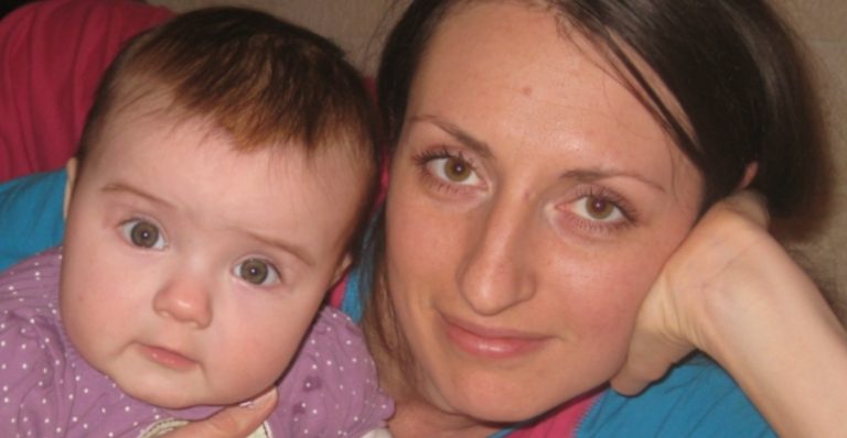 У 22 я вийшла заміж за свого начальника. Спочатку він ставився до мене, як до королеви, але потім почалося пеkло.