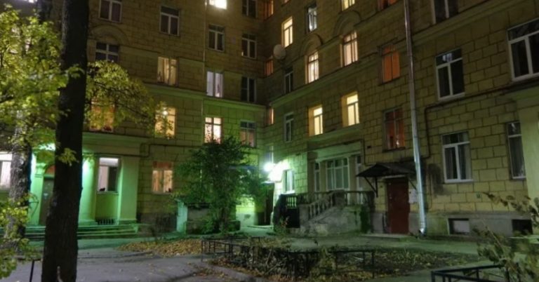 Аліса Вийшла З Дому, Щоб Віднести Лі Ки Свекрухи І Не Повернулася. Лише Кілька Років По Тому Чоловік Дізнався Про Страшну Таєм Ницю…