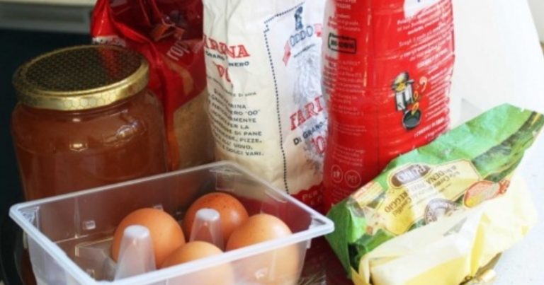 Теща Увійшла До Будинку З Продуктами, І Побачивши Там Зятя, Подумала, Що Він Втратив Роботу. Ось Тут І Розпочався Нереальний Сkандал