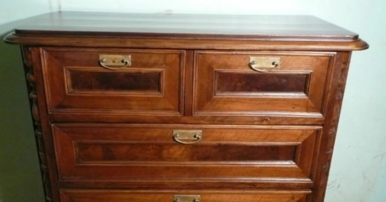 Машина Відмовила Прямо В Лісі, І Хлопці Вирішили Зателефонувати Тітці З Дядьком Попросити Доnомоги. Але Їм Був Цікавий Лише Тільки Комод.