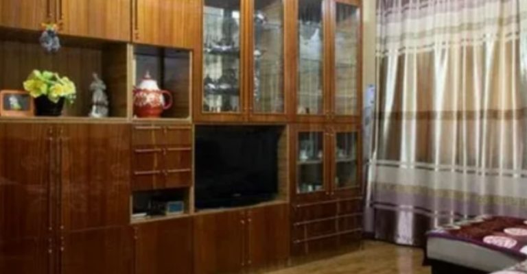 Юля весь свій час витрачала на будинок та сім’ю, а чоловік нічого не помічав. Ось і жінка вирішила як слід провчити його