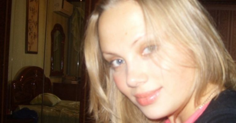 Я була коханкою одруженого чоловіка. Коли його дружина дізналася про мене, зі свекрухою приїхала зустрічатися зі мною. Далі тільки гірше.